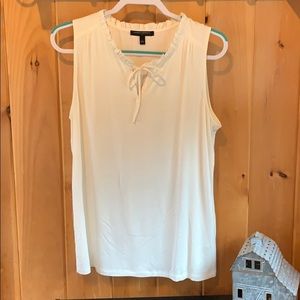 Sleeveless blouse